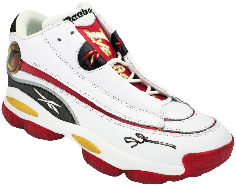 Allen Iverson Autographed White Reebok The Answer DMX Shoe Philadelphia 76ers Size 9.5 Right Beckett BAS Witness Stock #233345