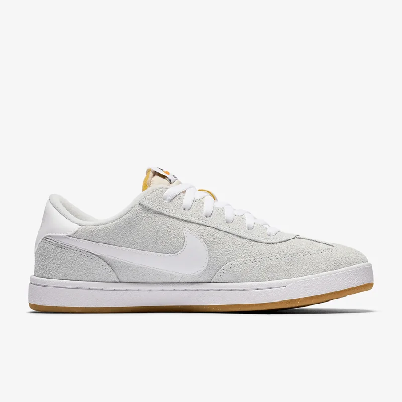 Nike SB FC Classic (Summit White)