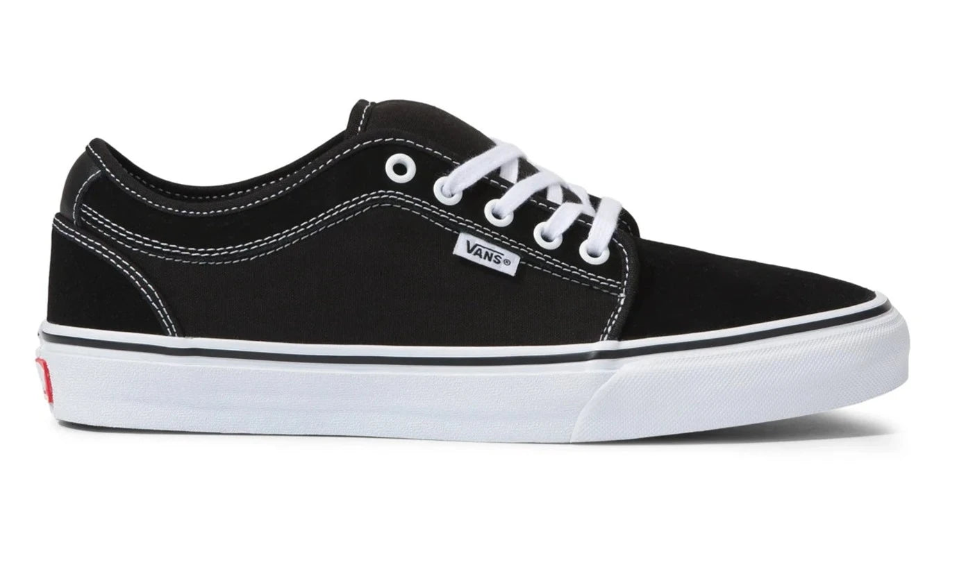 Skate Chukka Low | Black White