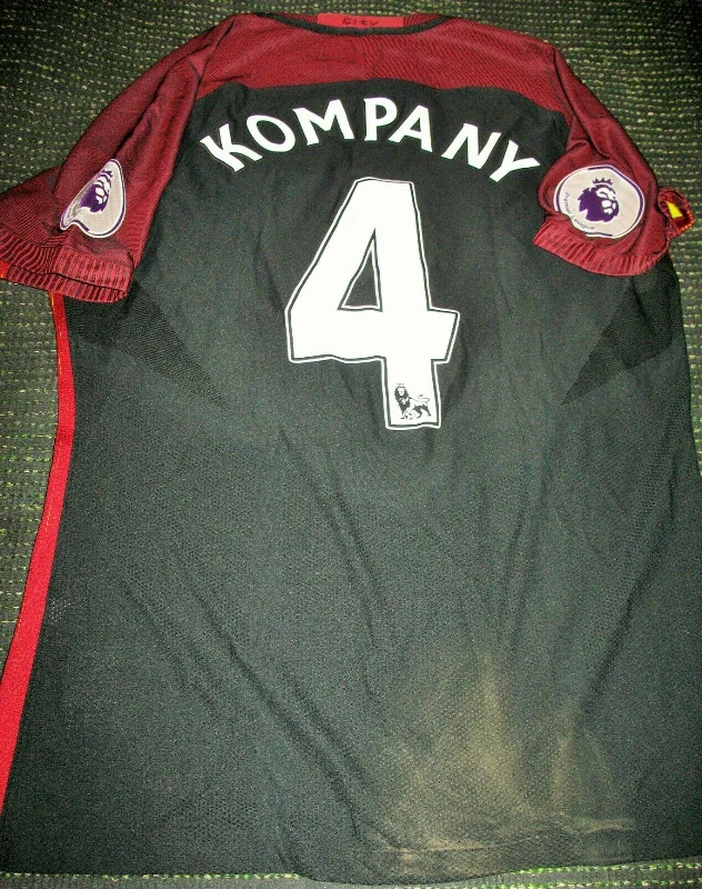 Kompany Manchester City MATCH WORN 2016 2017 Black Jersey Shirt Trikot XL