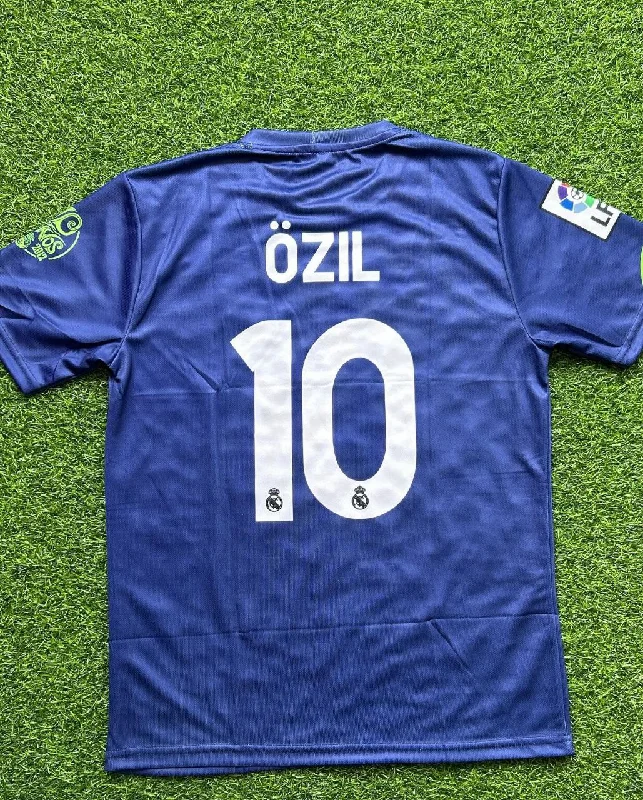 Mesut Ozil Real Madrid Retro Jersey